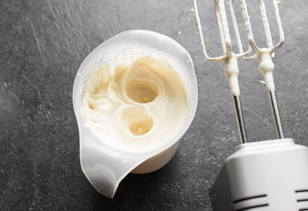 Elegant og enkel opskrift på valnødmeringue