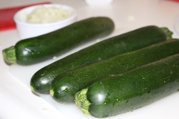 Velsmagende courgette i ovnen - opskrifter