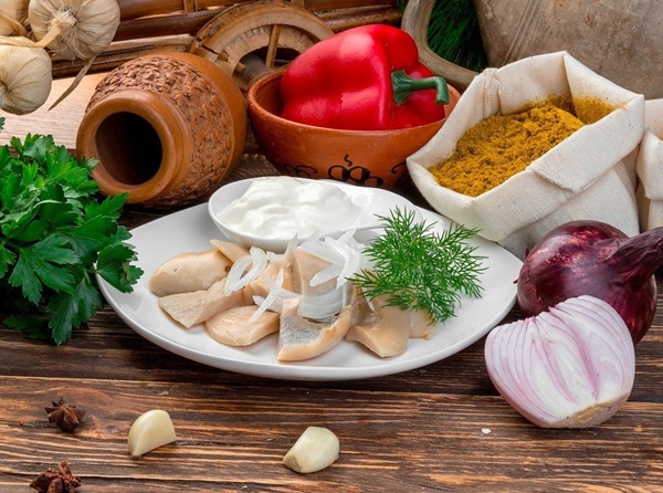 Sådan salt champignon til vinteren