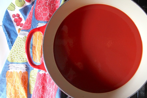 Ketchup af egne hænder fra tomater: trinvise opskrifter til høst til vinteren