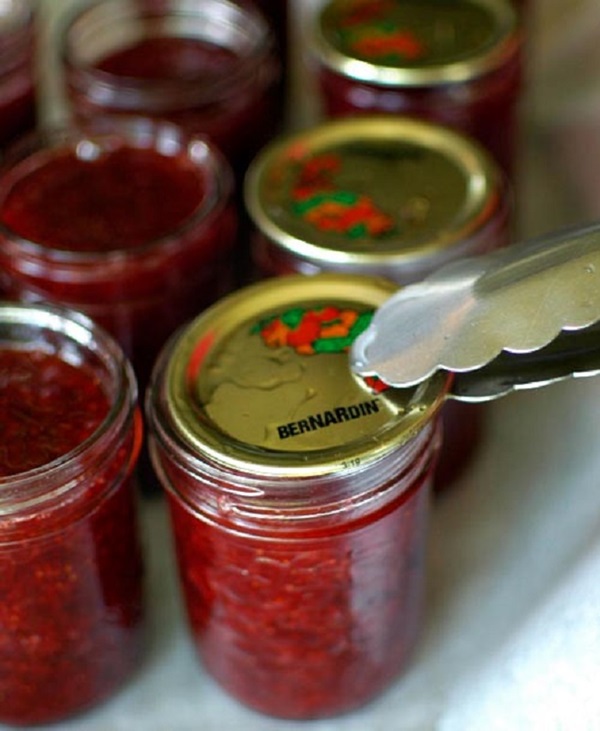 Delicious tyk jordbær marmelade, opskrifter til vinteren