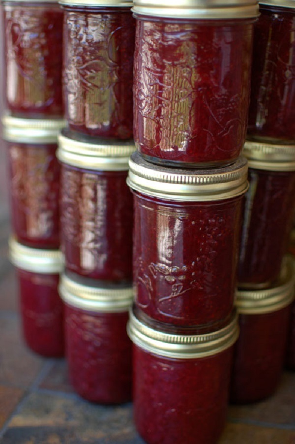 Delicious tyk jordbær marmelade, opskrifter til vinteren