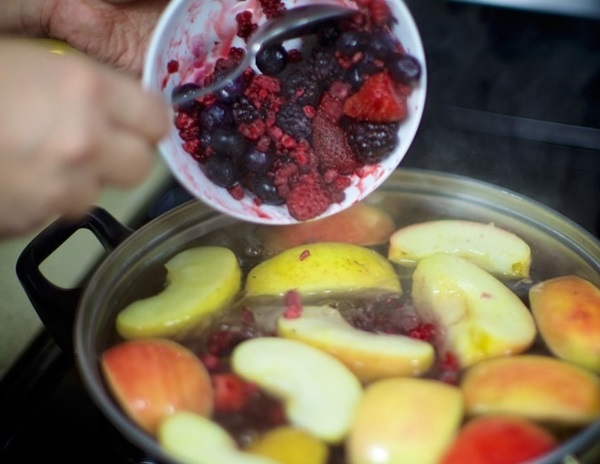 Kompot fra chokeberry ashberry