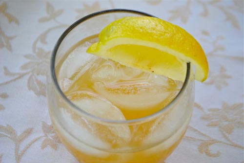 Komponere fra feijoa, en opskrift med et billede
