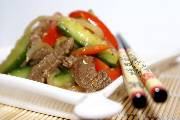 Agurker på koreansk til vinteren - opskrifter med gulerødder, kød, uden sterilisering. Salat af agurker på koreansk til vinteren med hurtig madlavning