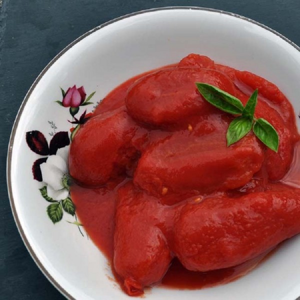 Tomater i deres egen saft til vinteren, opskrifter med fotos