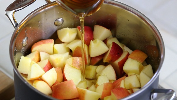 Sådan laver du marmelade fra æbler hjemme