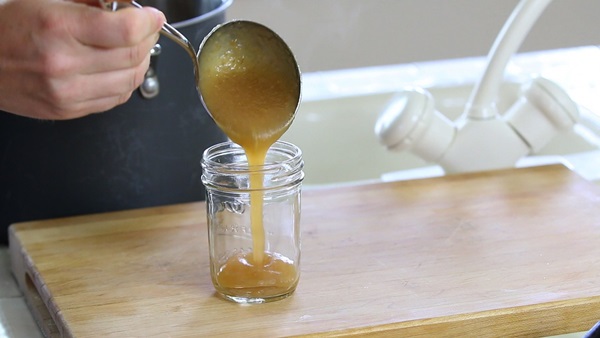 Sådan laver du marmelade fra æbler hjemme