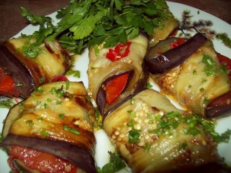 Aubergine ruller: opskrifter