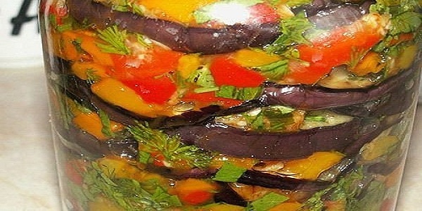 Aubergine salat til vinteren