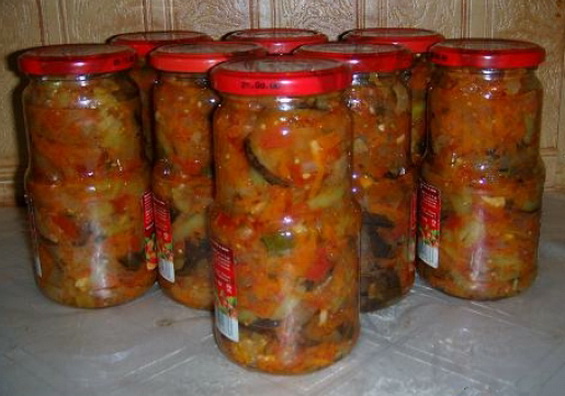 Aubergine salat til vinteren