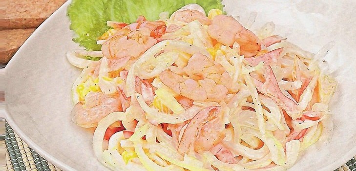 Rejer og blæksprutte salat