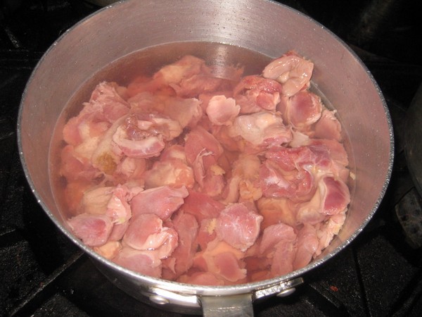 Salat af kyllingekæmper