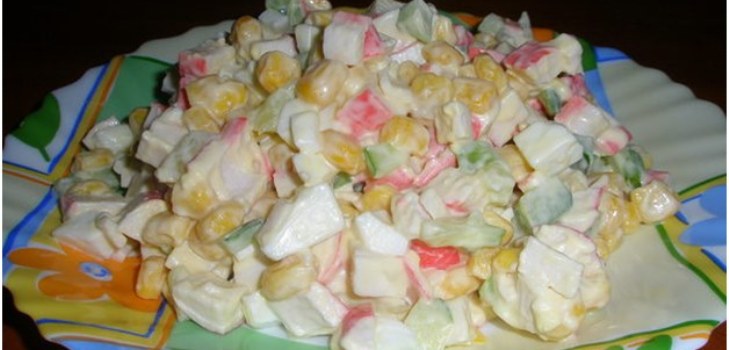 salat i en plade