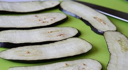Teschin tungen fra aubergine