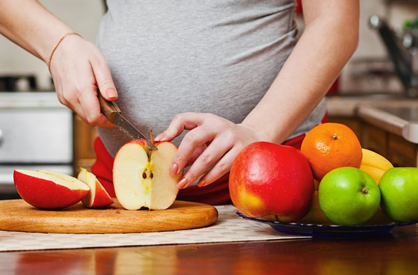 Sådan hæves hæmoglobin hurtigt hjemme hos en voksen, et barn, der er gravid