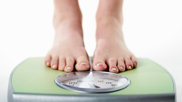 Hvordan man taber en uge på 5, 7, 10 kg derhjemme uden kost og sundhedsskadelige