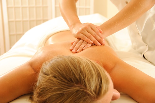 Massage til voksne: behandling af bronkitis
